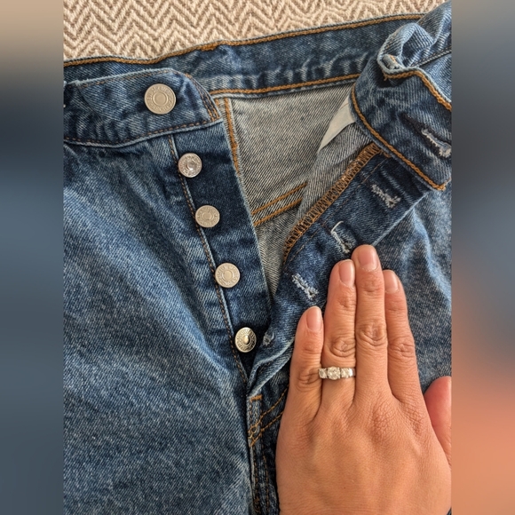 Levi's Women's Blue Jean Shorts - Picture 2 of 7